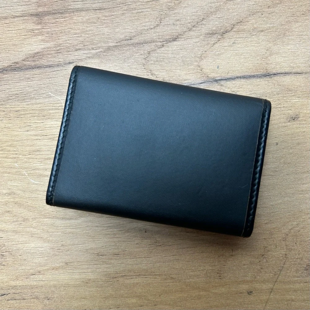Hunting World Tri-fold Key Case Holder, Durable Small Black Nylon Wallet, EUC